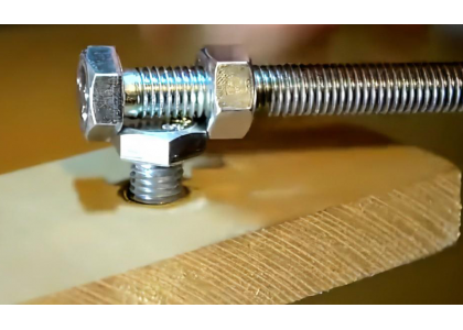 The difference between hexagon socket screws and external hexagon screws