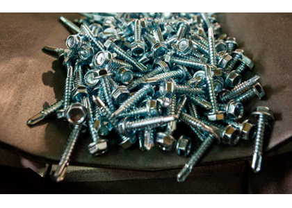 Do I need to open the mold for making screws Understand the key process of screw production
